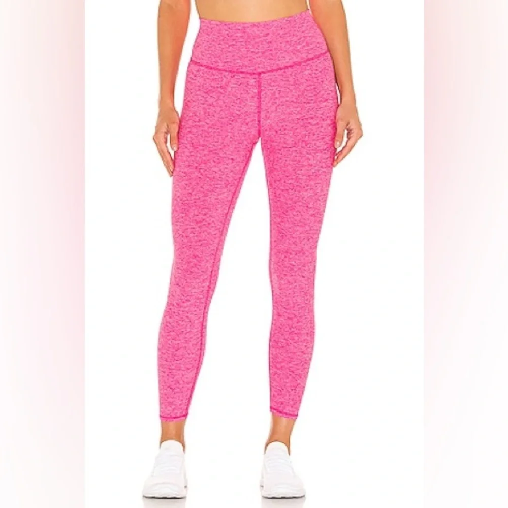 NWT Alo Yoga Alosoft high-waist 7/8 highlight legging, Neon Pink Heather, size S